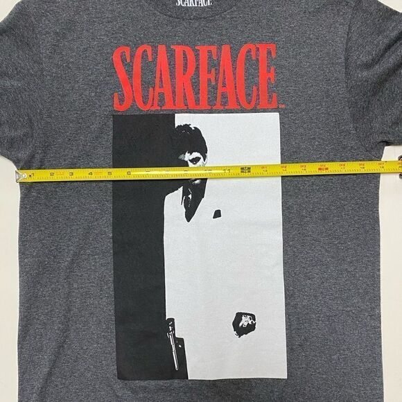 Scarface Graphic Print Men’s Gray Shirt NWOT - Picture 5 of 7